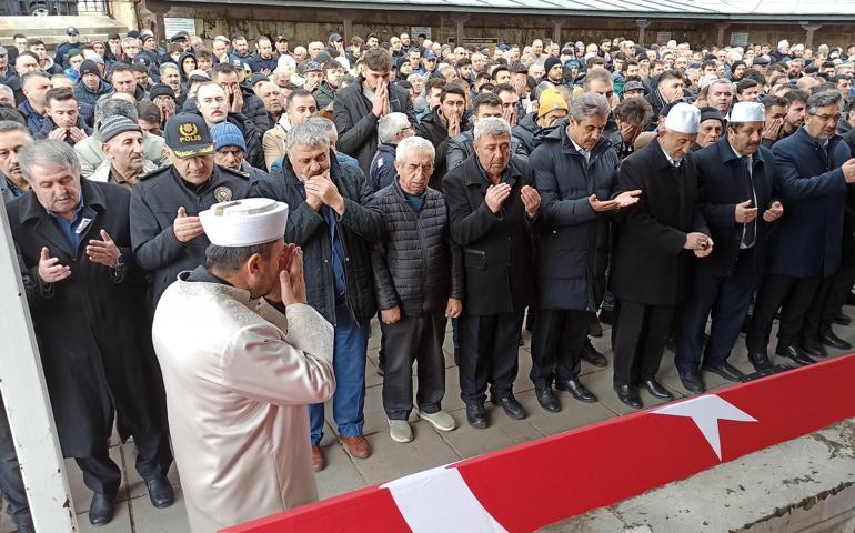 Kazada ölen polis, memleketinde son yolculuğuna uğurlandı