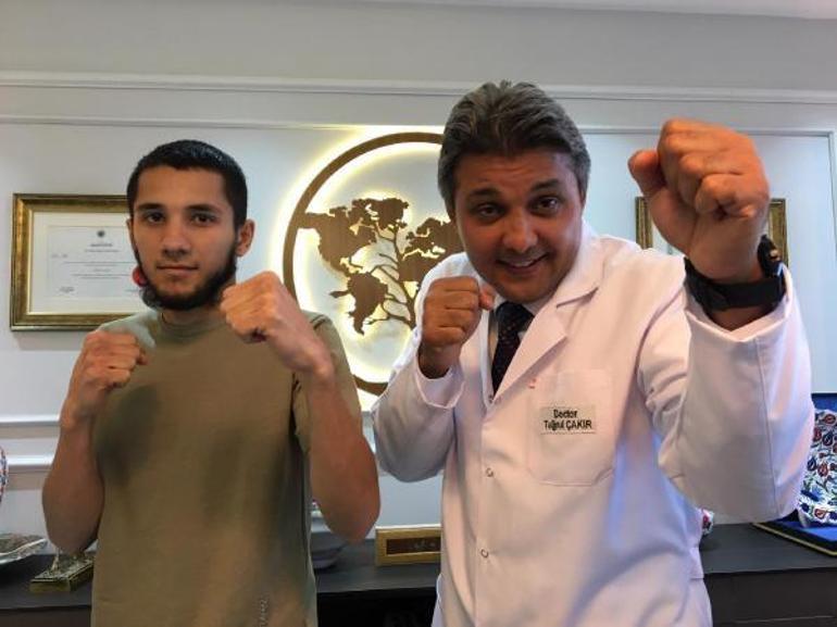 Kırımlı boksör önce ameliyat oldu sonra doktoruyla boks yaptı