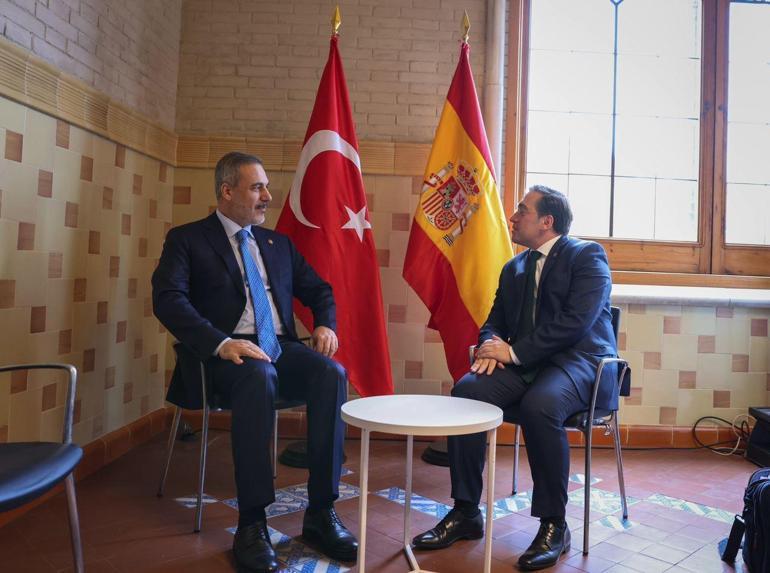 Bakan Fidan, İspanya Dışişleri Bakanı Albares ile görüştü
