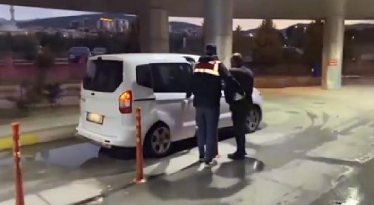 Bakan Yerlikaya: ÇEMBER-7 Operasyonlarında arama kaydı bulunan 1034 firari yakalandı