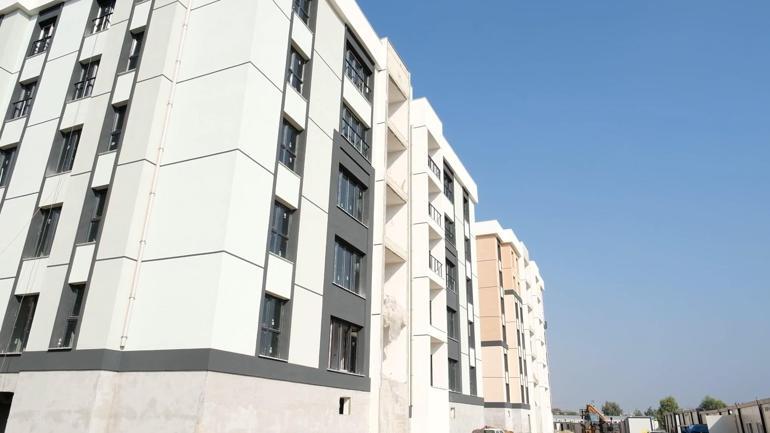 Bakan Özhaseki: Hatayda ay sonuna kadar 6 bin 979 evimizi teslim edeceğiz