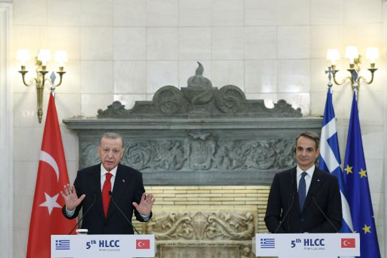 Cumhurbaşkanı Erdoğan: Türkiye-Yunanistan olarak dünyaya örnek olmak arzusundayız