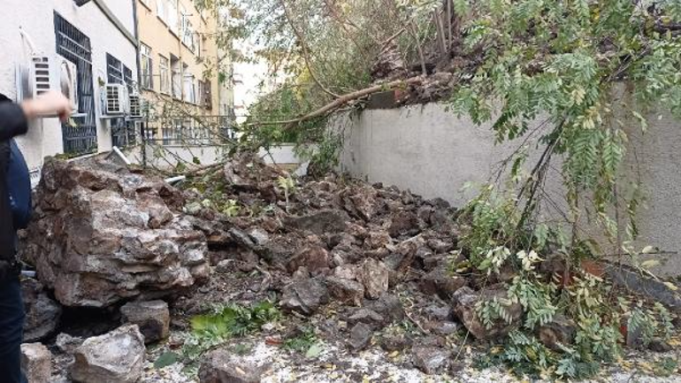 Kocaelide istinat duvarı çöktü; 23 daire ile 6 iş yerinin boşaltılmasına karar verildi