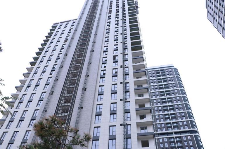 Ankarada inşaatın 30uncu katından düşen 2 işçi hayatını kaybetti