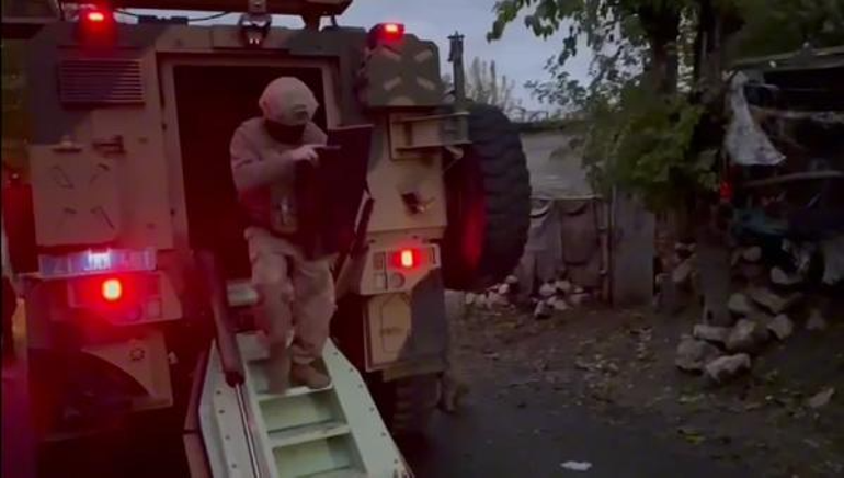 Diyarbakırda MİT ve jandarmadan PKK/KCK operasyonu: 10 gözaltı