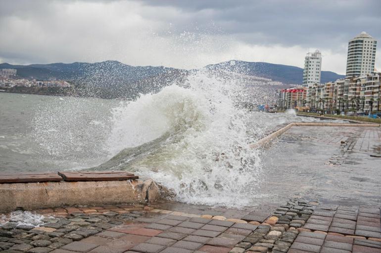 Kuzey Ege Denizi için fırtına uyarısı