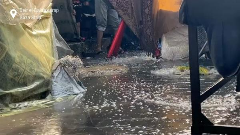 Şiddetli yağışlar, Gazze’deki yaşam şartlarını ağırlaştırdı
