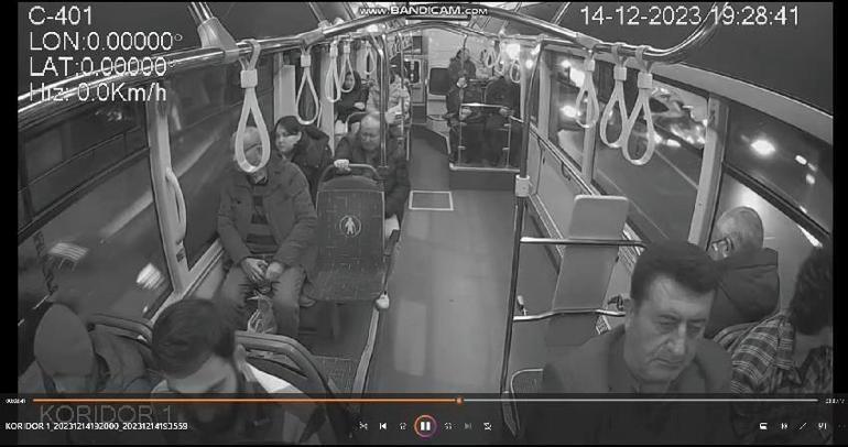 Kadıköyde İETT otobüsünün de aralarında bulunduğu zincirleme kaza