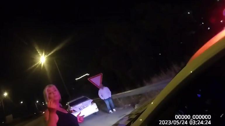 Alkollü sürücüden trafik polisine tehdit kamerada