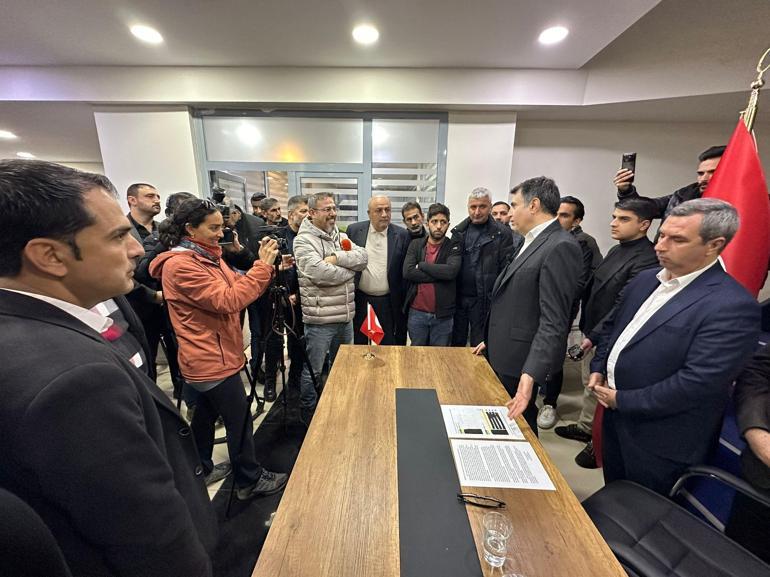 Diyarbakır’da il ve 17 ilçe başkanı, İYİ Parti’den istifa etti