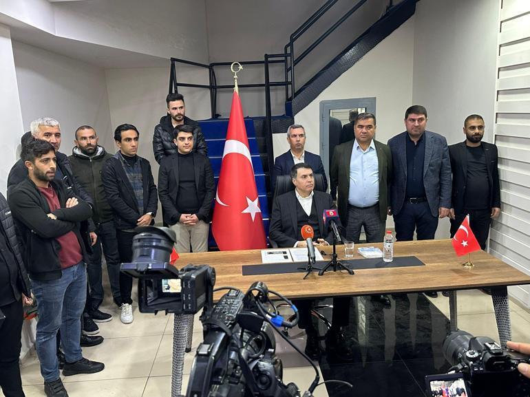 Diyarbakır’da il ve 17 ilçe başkanı, İYİ Parti’den istifa etti