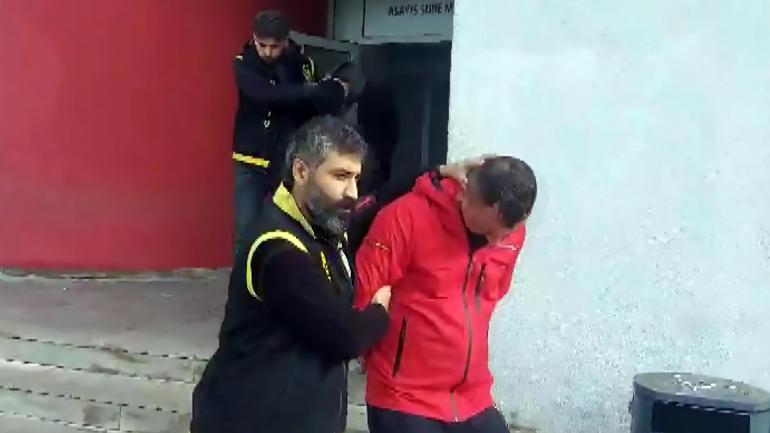 Çaldıkları minibüse sahte plaka takıp gezmişler