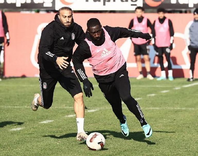 Beşiktaşta Alanyaspor maçı hazırlıkları sürüyor