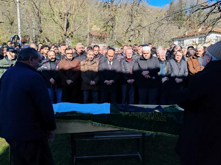 Trafik kazasında ölen iki pilot, son yolculuklarına uğurlandı