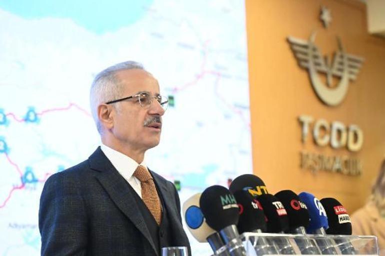 Bakan Uraloğlu: Tren gecikmelerini minimum seviyeye çekmeyi hedefliyoruz