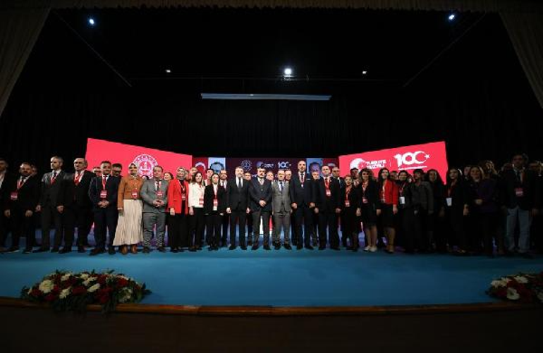 Bakan Tekin: Yepyeni bir 100 yıl inşa etmeyi arzu ediyoruz