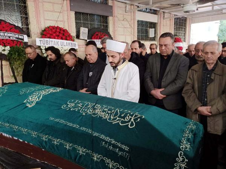 Öğretim görevlisi Dicle, üvey kardeşini barıştırmak isterken öldürülmüş