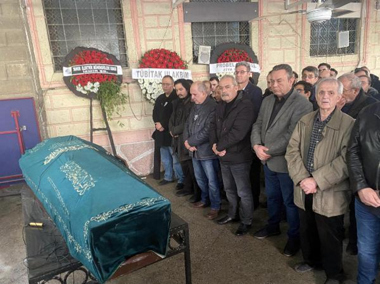 Öğretim görevlisi Dicle, üvey kardeşini barıştırmak isterken öldürülmüş