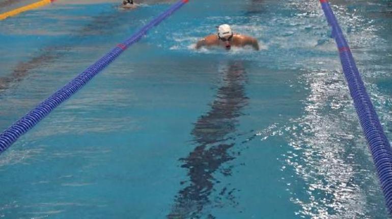 Rekortmen yüzücünün olimpiyat kotası hedefi