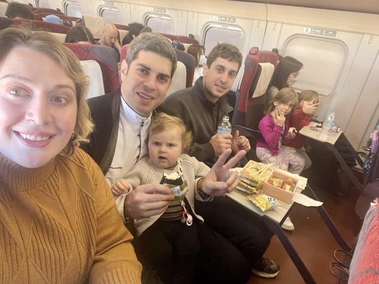 Gürcistan’ın Tokyo Büyükelçisi, geceyi trende geçirdi