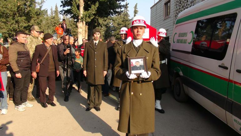 Beyin kanamasından hayatını kaybeden uzman çavuş, toprağa verildi