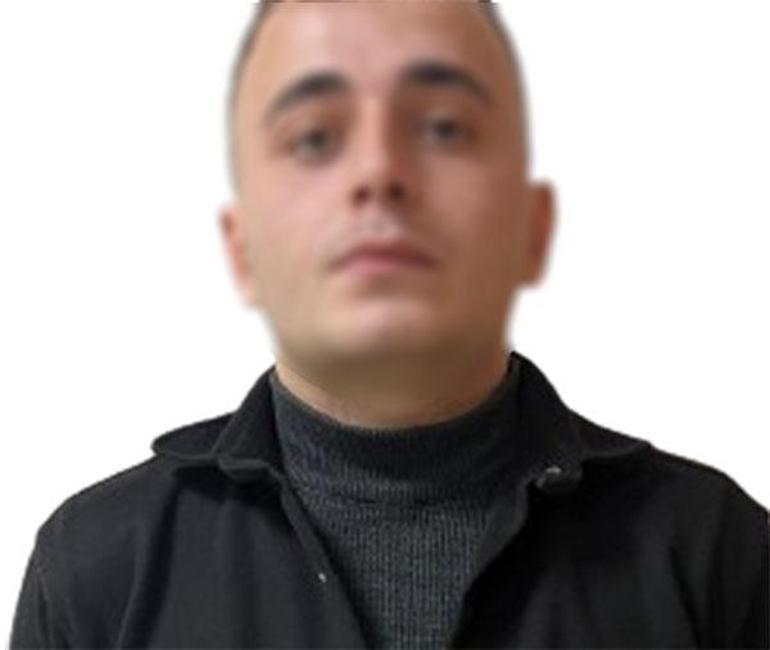 Bağcılarda kafede çıkan kavgada bıçaklandı; o anlar kamerada