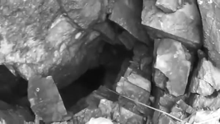 Bingöl’de teröristlerin kullandığı 8 katlı mağara tespit edildi