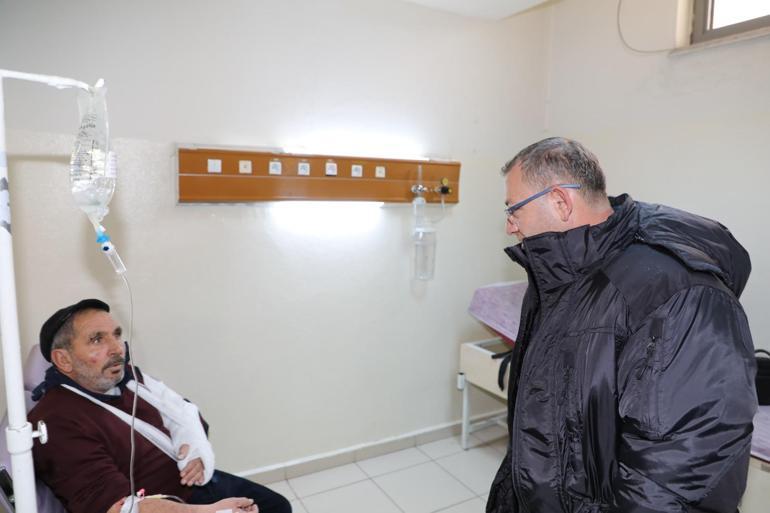 Karsta, 2 otobüs ve 1 kamyonun karıştığı kazada 2 ölü, 8 yaralı