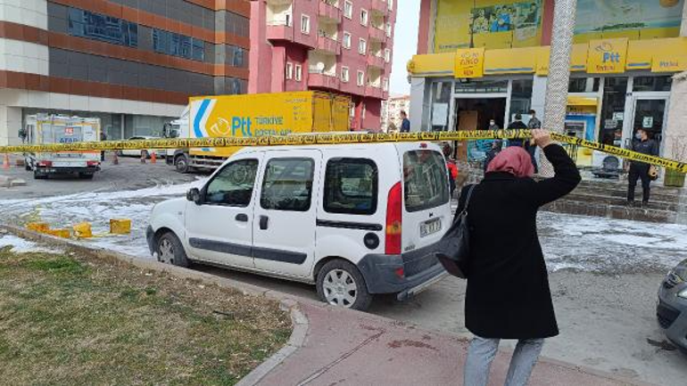 Kargo şubesinde dağıtım öncesi zirai ilaç tenekesi patladı; 4 çalışan hastaneye kaldırıldı