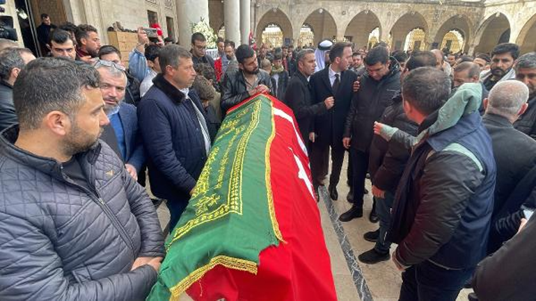 Eski milletvekili Halil Özcan, Şanlıurfada son yolculuğuna uğurlandı