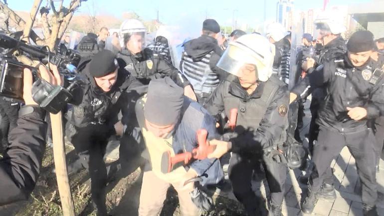 UKOME toplantısı sırasında 8+1 taksicilerden taş ve sopalı protesto