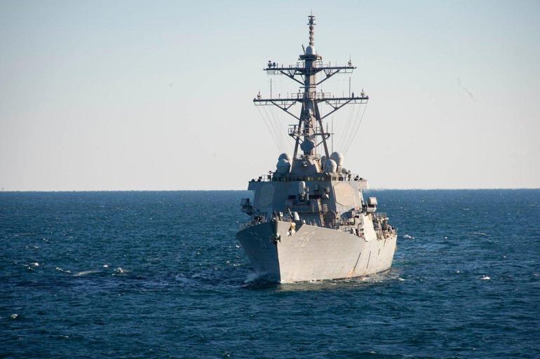 CENTCOM: Husiler, ticari gemilere 18 İHA ve füzelerle saldırı düzenledi