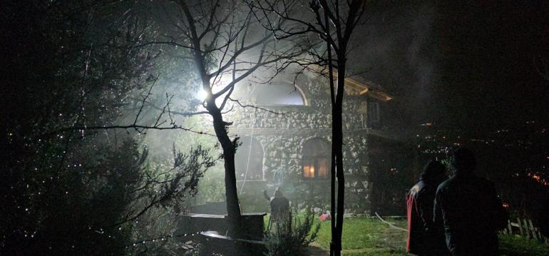 Sapancada, tek katlı evde çıkan yangın söndürüldü
