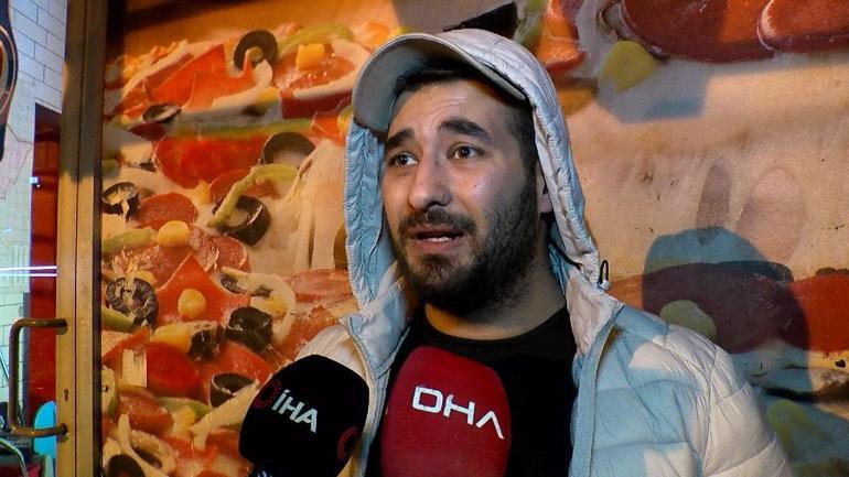 Kağıthanede yangın bitişiğindeki binalara sıçradı; mahsur kalan 4 kişi kurtarıldı