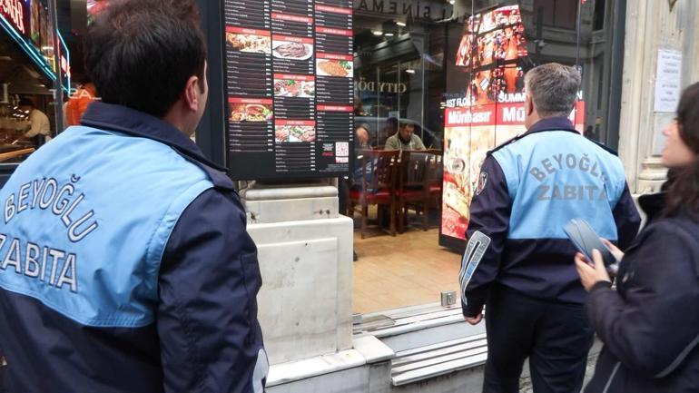 İstiklal Caddesinde bulunan kafe ve restoranlara menü denetimi