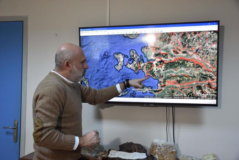 DAUMdan İzmir Körfezindeki tsunami riskini hesaplayan bilimsel çalışma