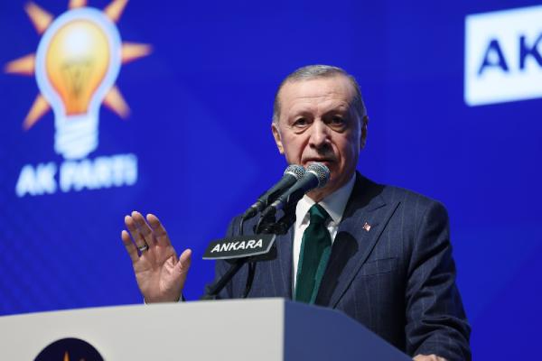 Cumhurbaşkanı Erdoğan, 48 ilin belediye başkan adaylarını açıkladı