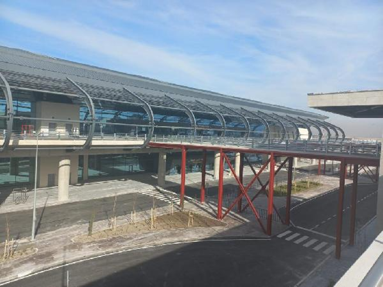 Kayseri Havalimanının yeni terminal binasında sona gelindi