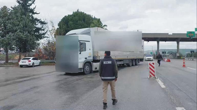 Osmaniyede 1,5 milyon lira değerinde kaçak elektronik sigara ele geçirildi