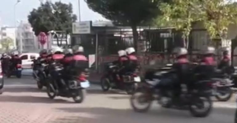 İzmirde Beldekler suç örgütüne operasyonda 4 tutuklama