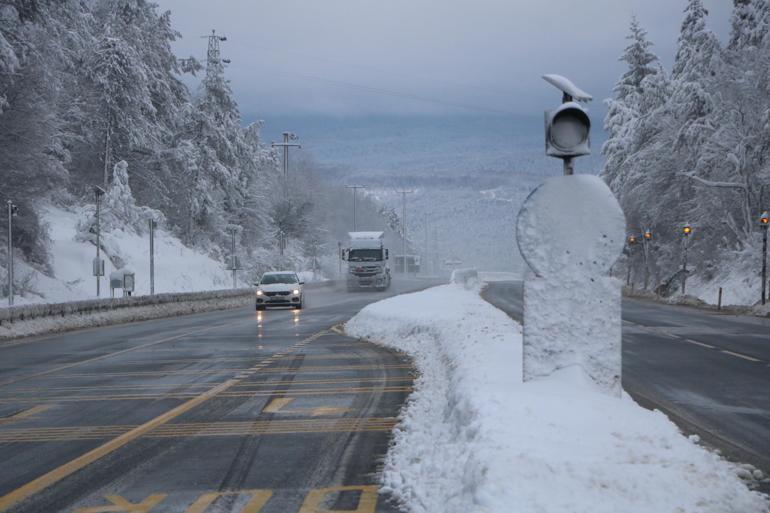 Bolu Dağında kar durdu, ulaşım normale döndü