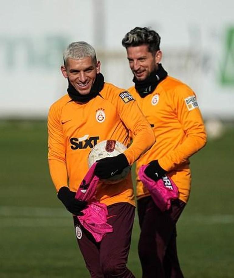 Galatasaraylı eski futbolcu Cassio Lincolndan ziyaret