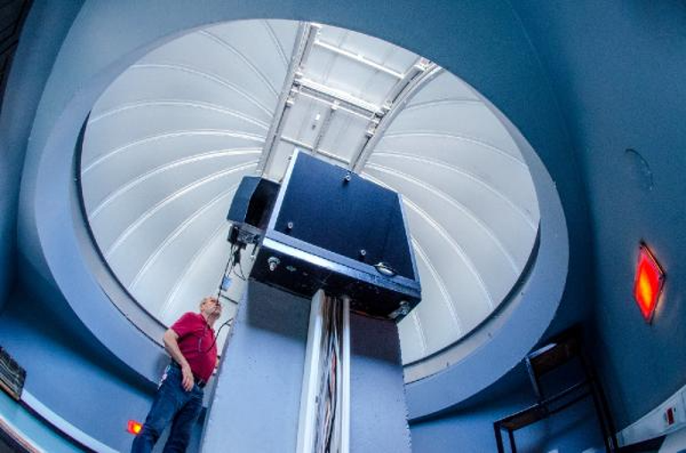 Ankara Üniversitesi, Kreiken Rasathanesinin yerleşkesine Alper Gezeravcı adını verdi