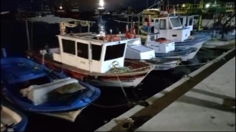 Dikilide balıkçı teknesi battı: 4 ölü, 1 kayıp