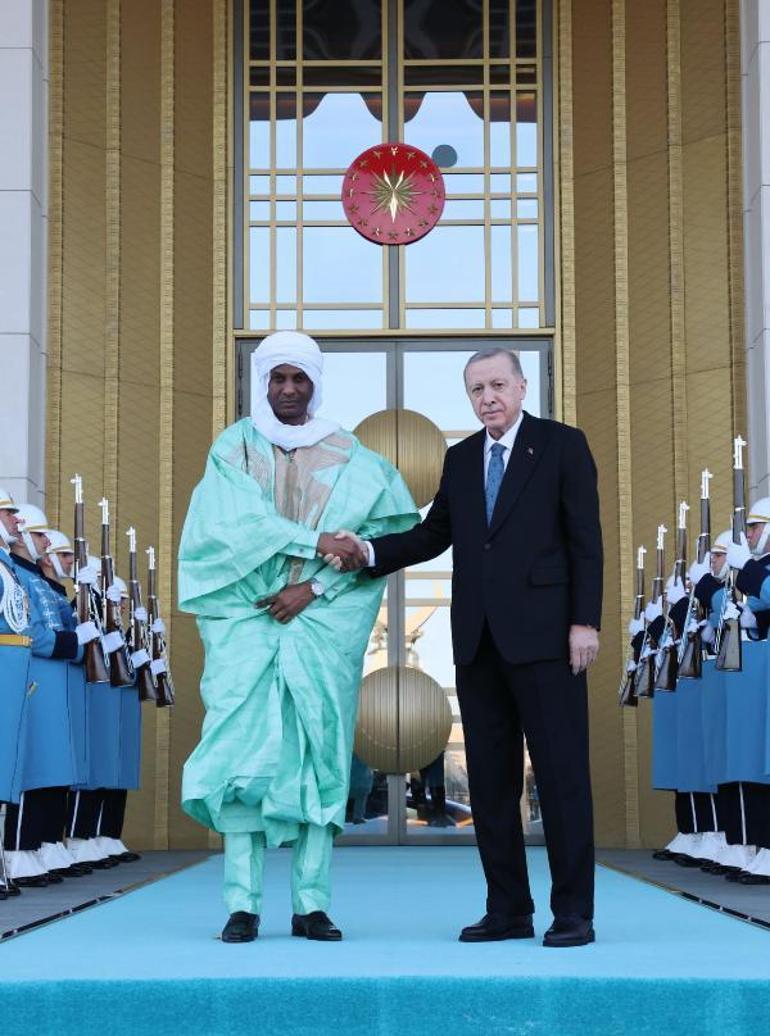 Erdoğan, Nijer Başbakanı ve Ekonomi-Finans Bakanı Zeineyi kabul etti
