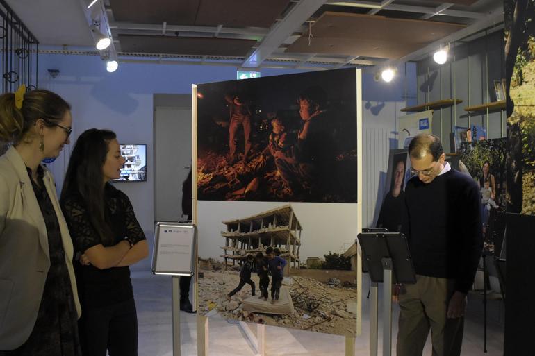 Dünya Doktorları Derneğinden deprem fotoğrafları sergisi