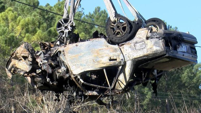 Çatalcada otomobil şarampole yuvarlandı: 2 ölü 3 yaralı