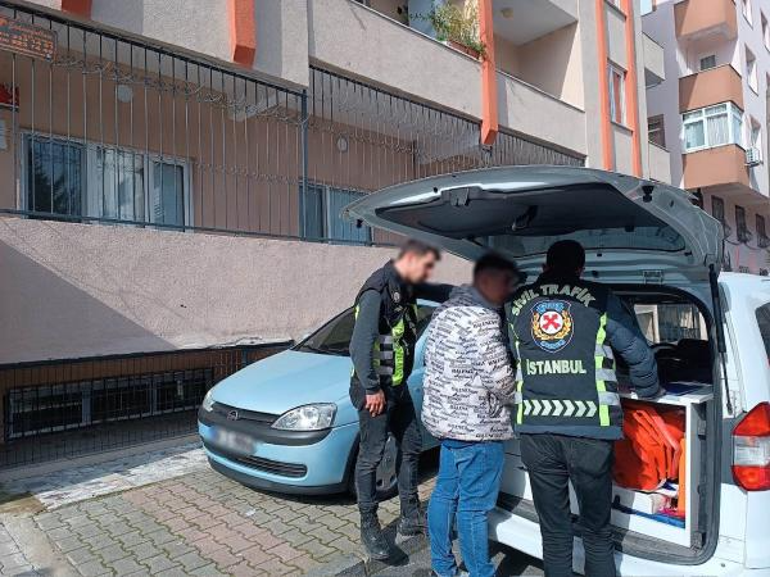 Kadıköyde makas atarak ilerleyen trafik magandalarına ceza yağdı