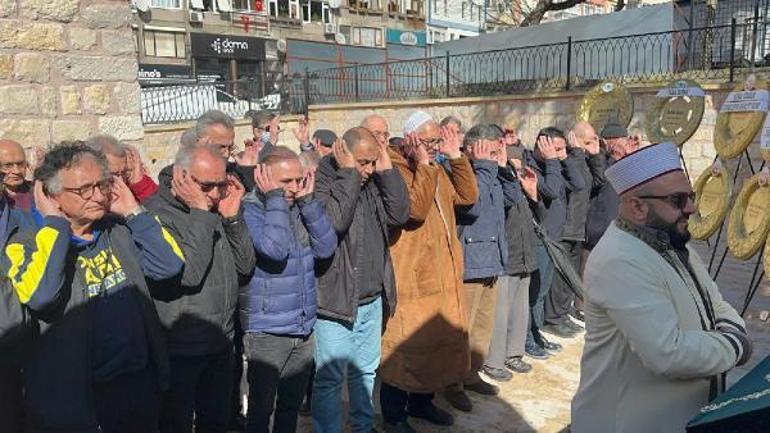 Gazeteci Ergun Hiçyılmaz son yolculuğuna uğurlandı