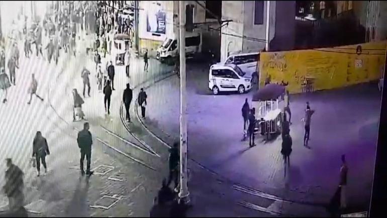 Taksim Meydanında husumetlisine benzettiği kişiyi vurdu
